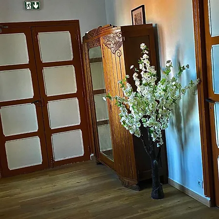 & Restaurant Isvara 3* Breteuil